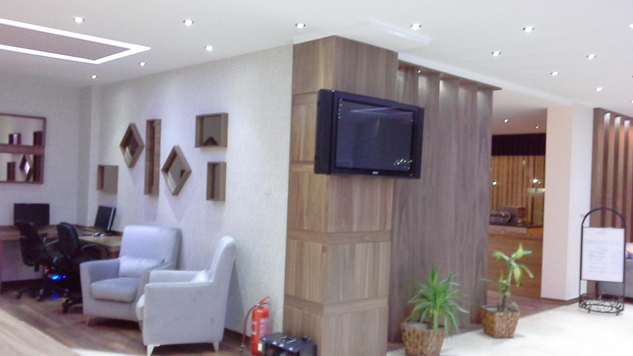 Hande Hotel Mustafakemalpaşa Εξωτερικό φωτογραφία