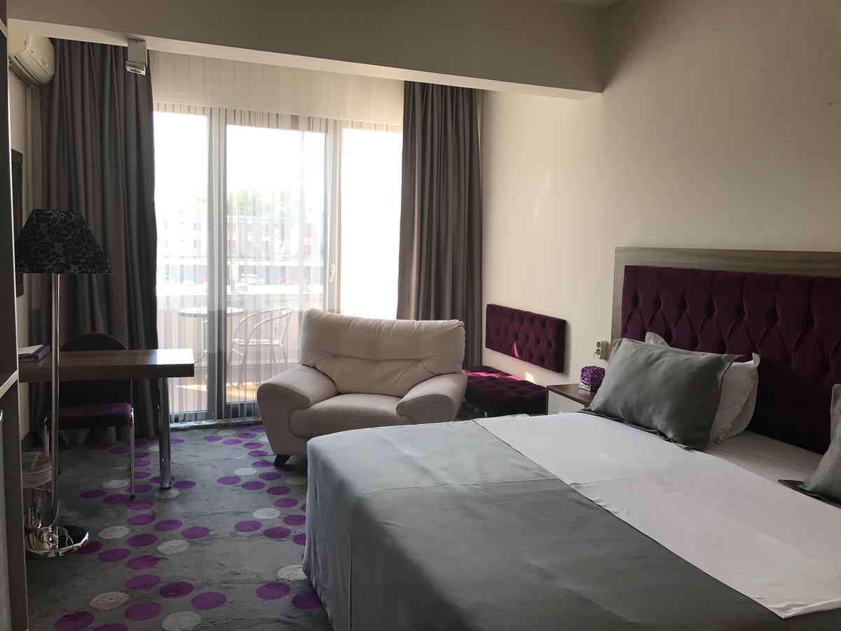 Hande Hotel Mustafakemalpaşa Εξωτερικό φωτογραφία
