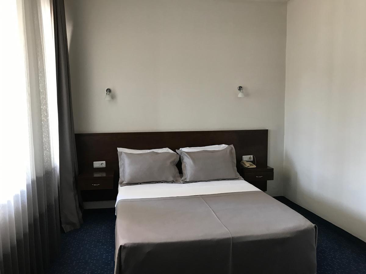 Hande Hotel Mustafakemalpaşa Εξωτερικό φωτογραφία