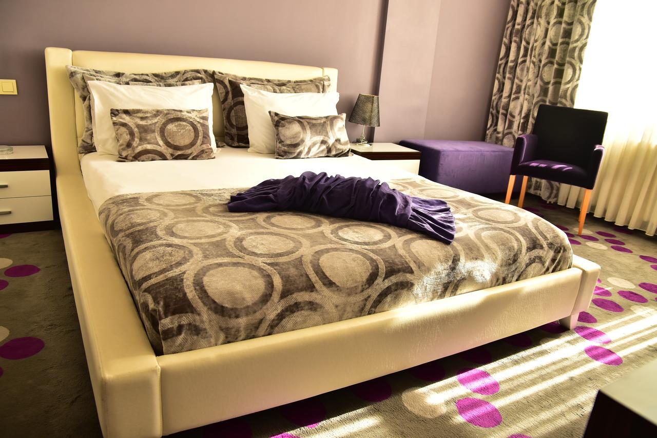 Hande Hotel Mustafakemalpaşa Εξωτερικό φωτογραφία