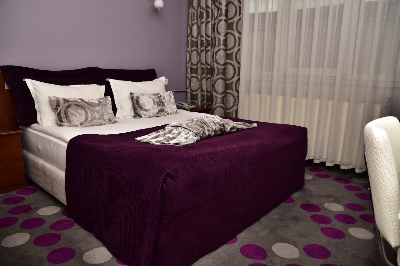 Hande Hotel Mustafakemalpaşa Εξωτερικό φωτογραφία