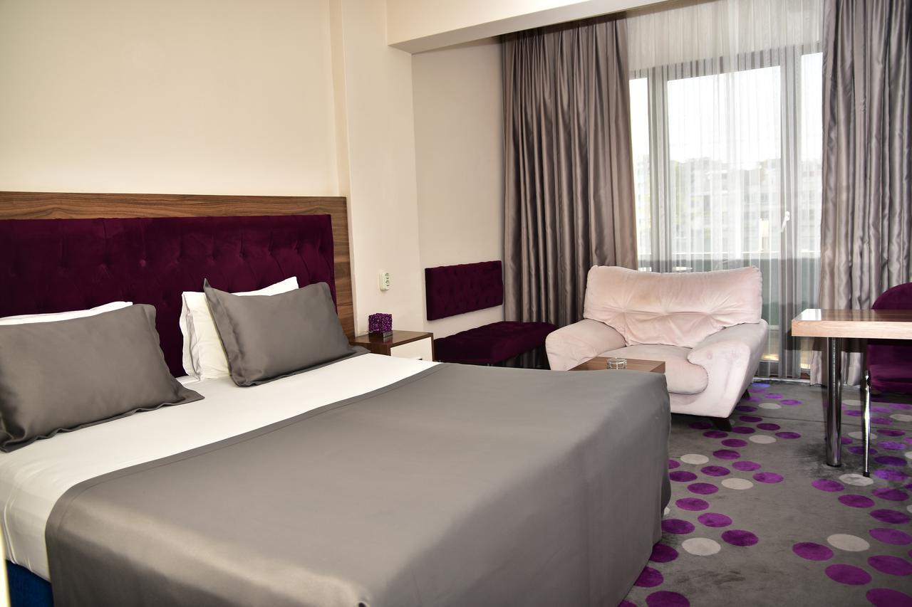 Hande Hotel Mustafakemalpaşa Εξωτερικό φωτογραφία